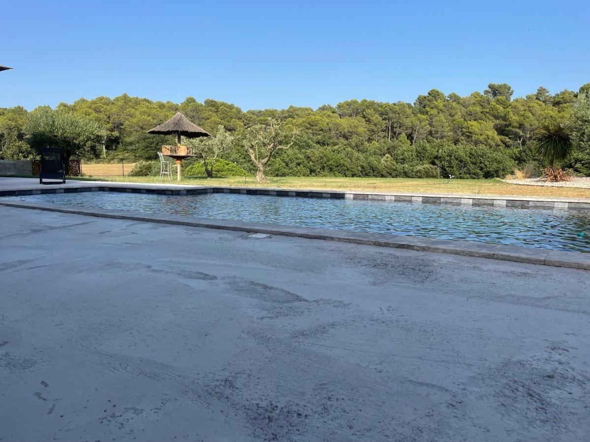 ( Mine De Rien ) Hébergement de vacances *
